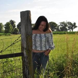 Meet your Posher, Raven